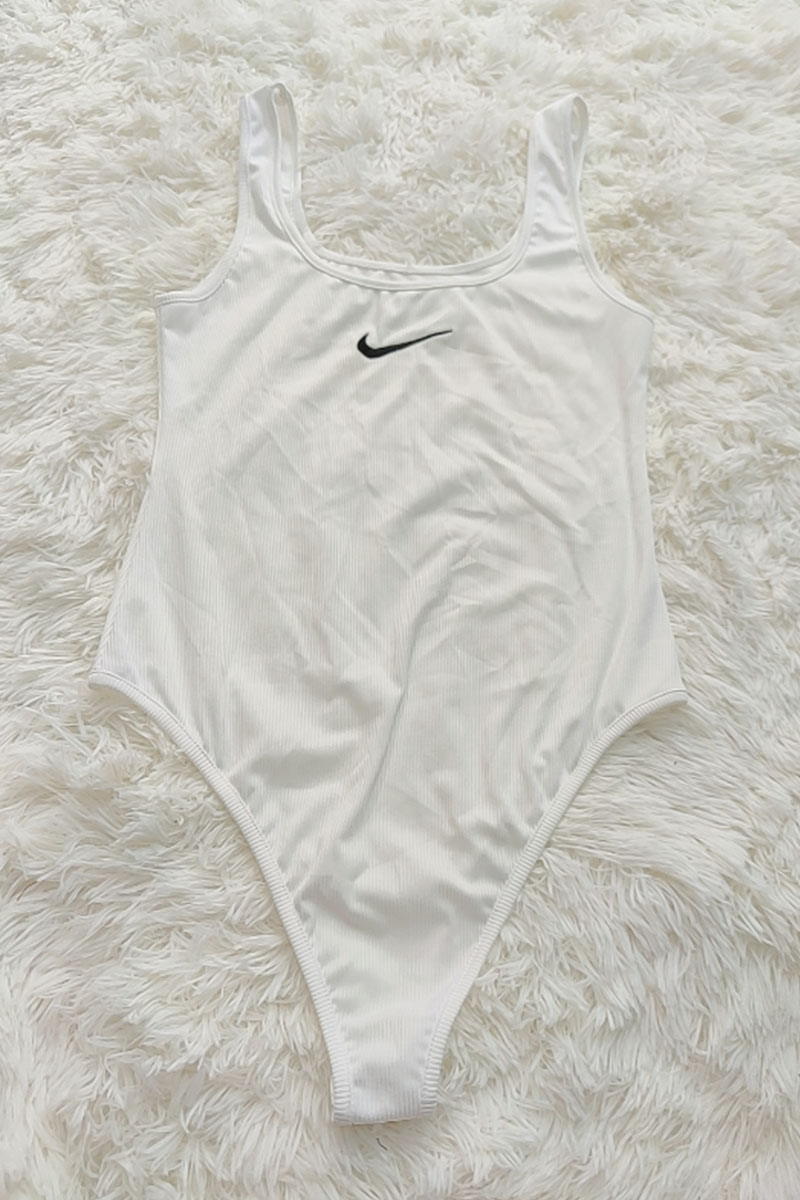 

White Fashion Sexy Solid Embroidered U Neck Jumpsuits