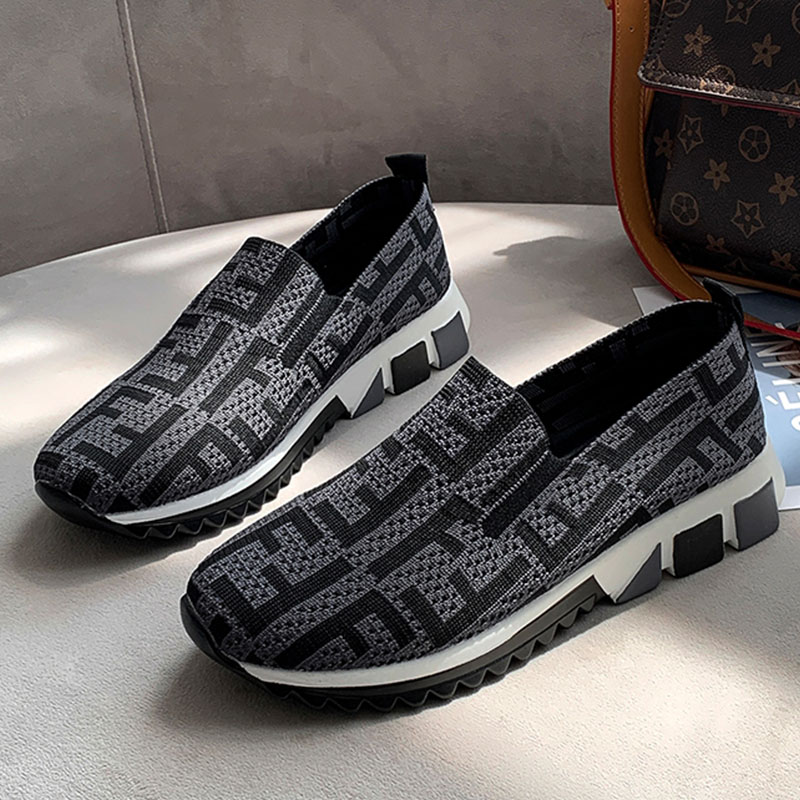 

Black Fashion Sportswear Letter Closed Sport Shoes