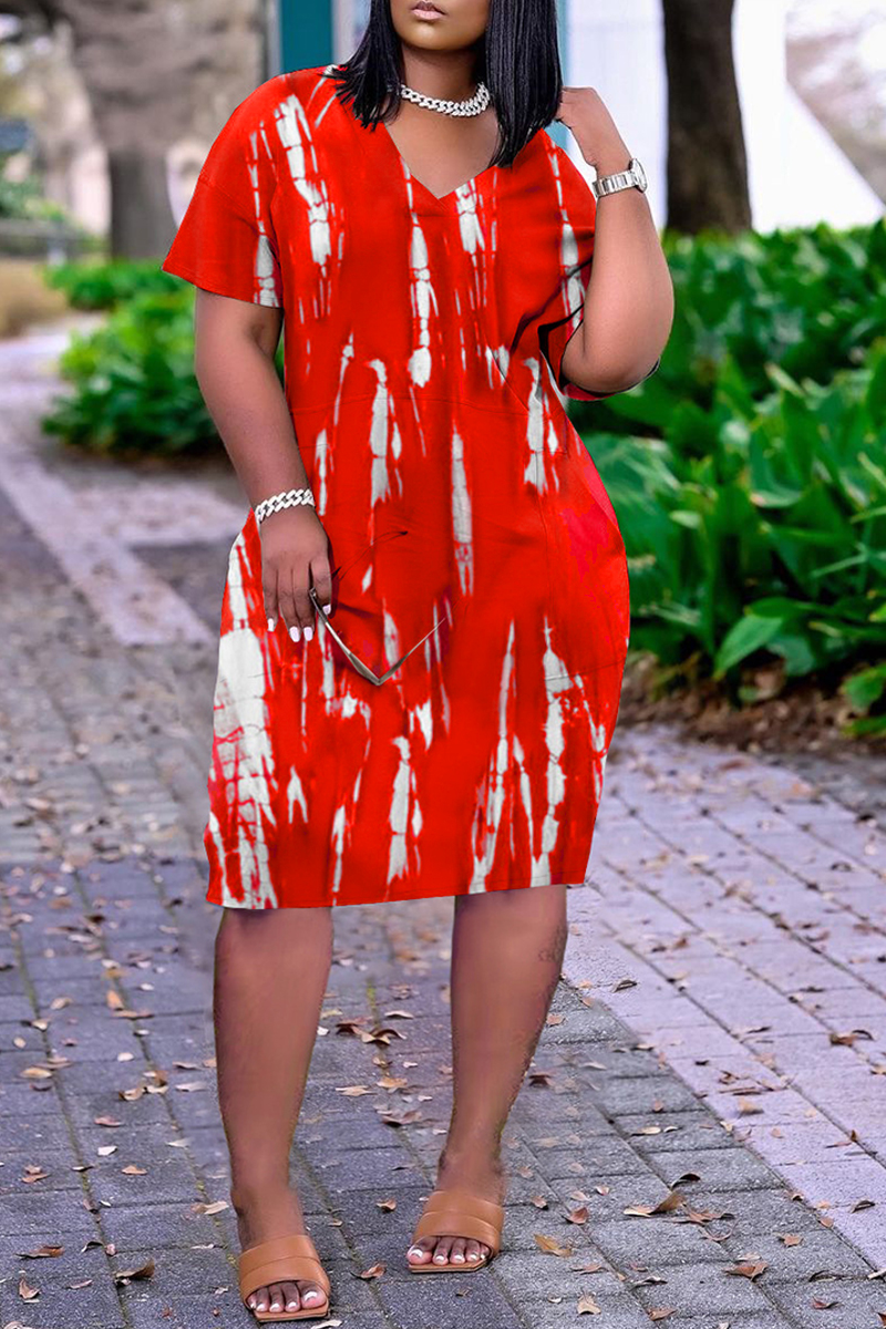 

Red Fashion Casual Plus Size Print Basic V Neck Short Sleeve Dress