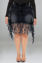 Черная модная повседневная однотонная джинсовая юбка с кисточками больших размеров