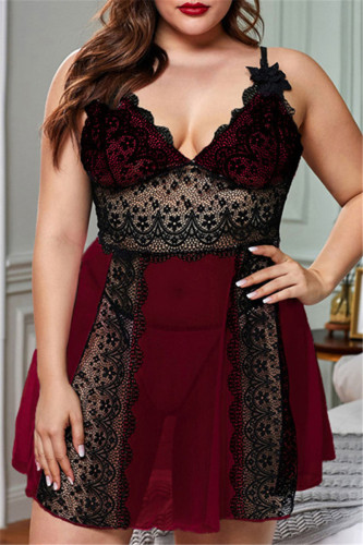 Chemise de nuit transparente à col en V et dos nu en patchwork de grande taille bordeaux