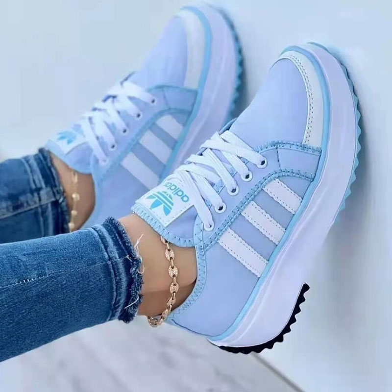 

Blue Fashion Sportswear Split Joint Closed Sport Shoes