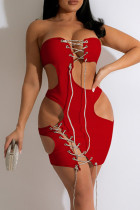 レッドのセクシーなソリッド包帯くり抜きパッチワークストラップレスドレス