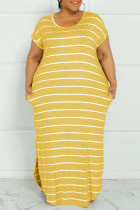 Vestido de manga corta con cuello en O básico con estampado de rayas de talla grande casual amarillo