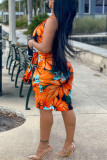 オレンジ色のファッションカジュアルプリントベルトVネックノースリーブドレス