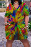 Vestidos rectos con cuello en V y patchwork con estampado callejero informal multicolor