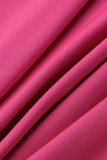 Розовое повседневное платье с принтом в стиле пэчворк на тонких бретельках Платья больших размеров