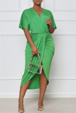 Grünes, modisches, lässiges, solides Patchwork-Kleid mit V-Ausschnitt und kurzen Ärmeln