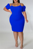 Vestido de manga corta con hombros descubiertos y parches lisos informal de moda azul Vestidos de talla grande