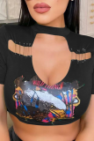 Camisetas cáqui sexy com estampa vazada no pescoço