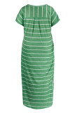 Grönt mode Casual Plus Size randigt tryck Basic O-hals kortärmad klänning
