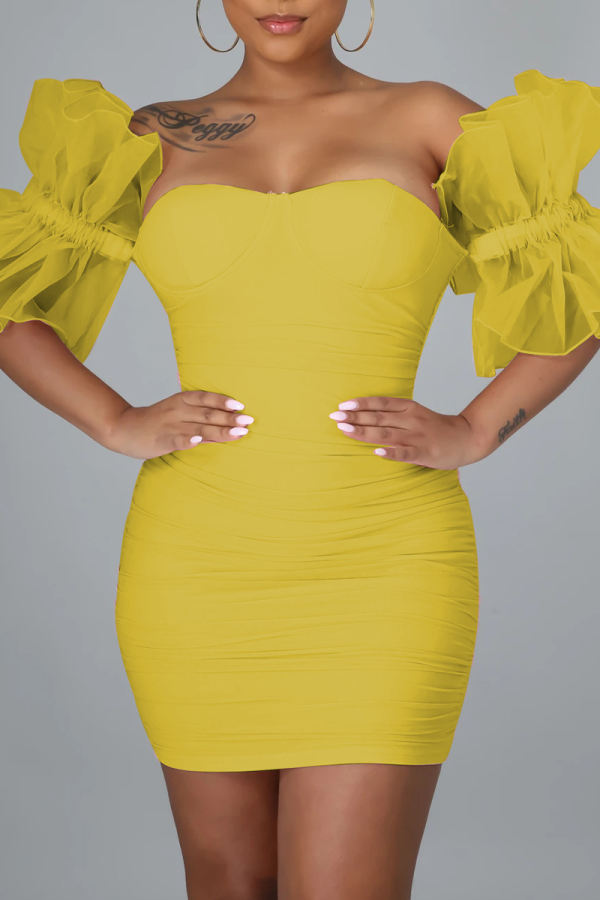 肩のペンシルスカートドレスから黄色のセクシーなソリッドメッシュ