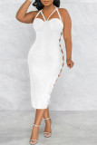 Vestido branco sexy sólido vazado patchwork sem costas com fenda e alça de espaguete sem mangas