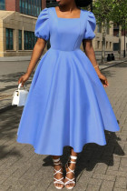 Светло-голубое элегантное однотонное вечернее платье с квадратным воротником в стиле пэчворк Платья