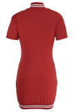 Красные повседневные однотонные платья в стиле пэчворк с карманом и пряжкой
