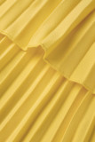 Желтые повседневные однотонные прямые платья в стиле пэчворк с открытыми плечами