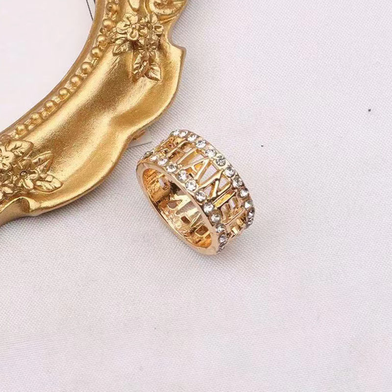 

Gold Fashion Simplicity Letter Hot Drill Rings
