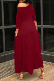 Бордовое модное повседневное платье с буквенным принтом, базовый косой воротник, нерегулярное платье