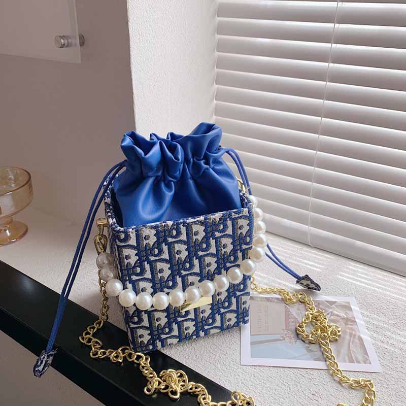 

Royal Blue Fashion Elegant Letter Patchwork Pearl Bags