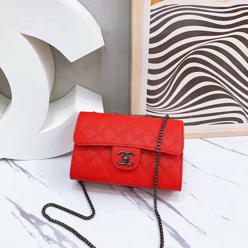 

Red Fashion Vintage Solid Chains Bags