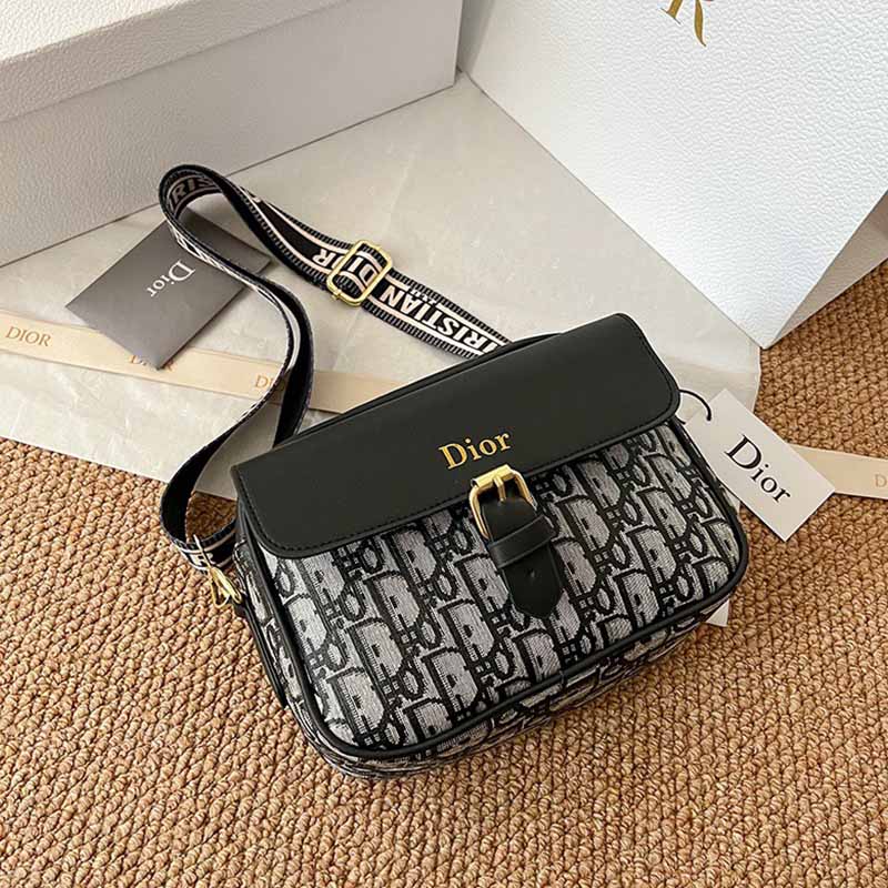 

Black And White Fashion Vintage Print Patchwork Letter Bags