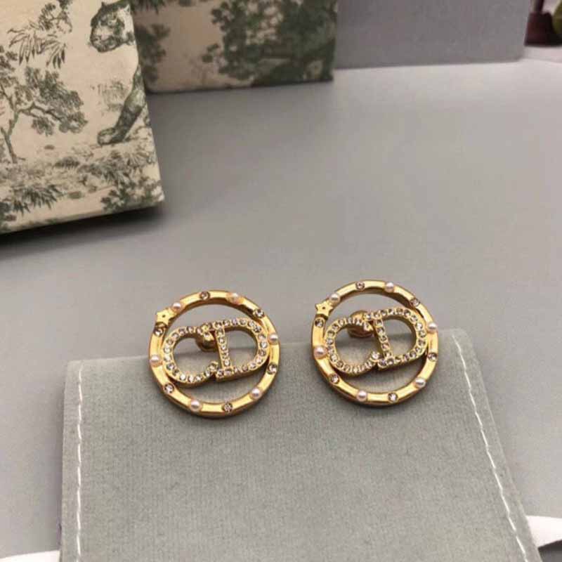 

Gold Fashion Simplicity Letter Patchwork Earrings