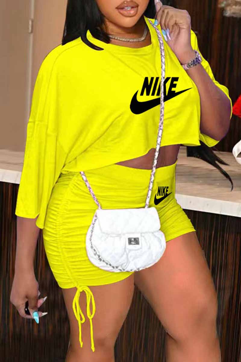 

Yellow Fashion Casual Print Letter O Neck Short Sleeve Two Pieces