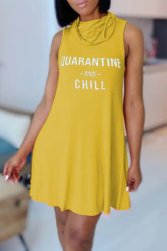 Abiti dritti con scollo a O con stampa casual giallo terra