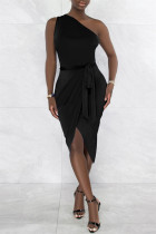 Zwarte mode sexy effen rugloze asymmetrische schuine kraag mouwloze jurk