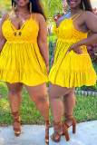 Vestido de tirantes con escote en V y pliegues sin espalda de encaje sólido sexy de moda amarilla Vestidos de talla grande
