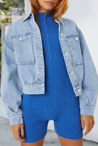 Giacca di jeans regolare a maniche lunghe con colletto rovesciato e colletto alla moda azzurra alla moda casual casual