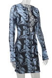Vestidos de falda de lápiz con cuello en V de patchwork ahuecados con estampado sexy azul
