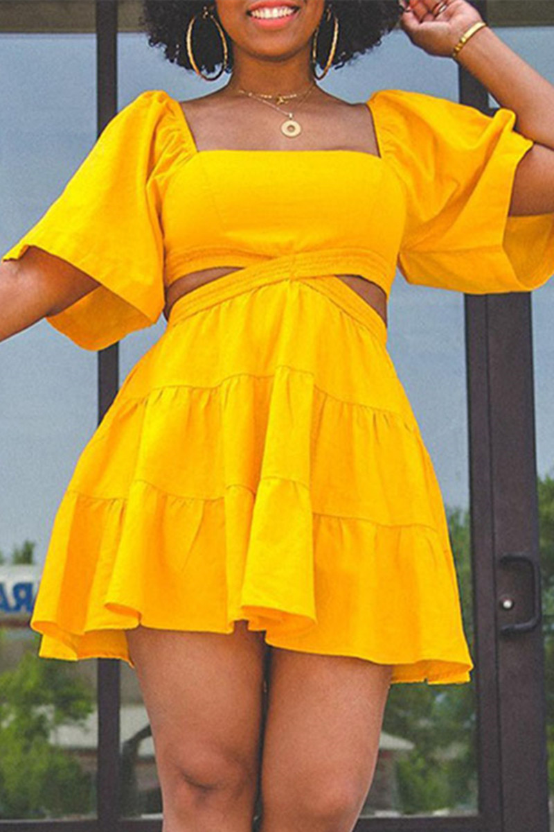 

Yellow Fashion Casual Solid Hollowed Out Backless Square Collar Short Sleeve Dress