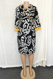 Falda de lápiz con cuello en V y patchwork con estampado informal de moda negra Vestidos de talla grande