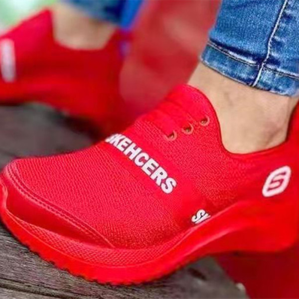 Красные модные повседневные кроссовки в стиле пэчворк с буквенным принтом