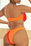 Trajes de banho laranja fashion sexy patchwork sólido vazado sem costas e contraste (com enchimentos)