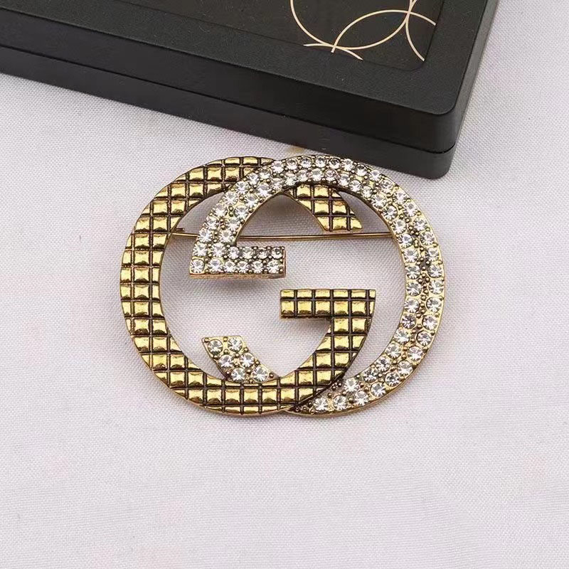 

Gold Fashion Simplicity Letter Geometric Hot Drill Brooch