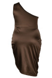 Vestido marrom sexy com prega de retalhos assimétrica gola oblíqua irregular vestidos tamanho grande