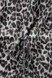Серый Повседневный Принт Леопард Пэчворк V-образным Вырезом Прямые Платья Больших Размеров