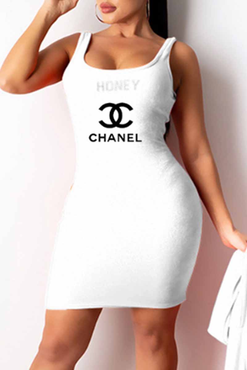 

White Fashion Sexy Print Letter U Neck One Step Skirt Dresses
