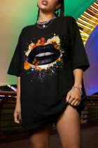 Schwarze, modische, lässige, mit Lippen bedruckte Patchwork-Basic-T-Shirts mit O-Ausschnitt