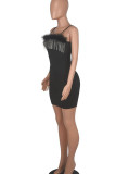 黒のセクシーなソリッドパッチワークフェザーチェーンスパゲッティストラップペンシルスカートドレス