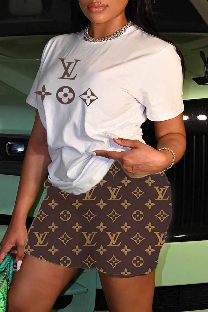 

Brown Fashion Casual Print Letter O Neck Short Sleeve Two Pieces