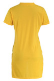 Gelbes, modisches, lässiges Patchwork-Kleid mit asymmetrischem O-Ausschnitt und kurzen Ärmeln