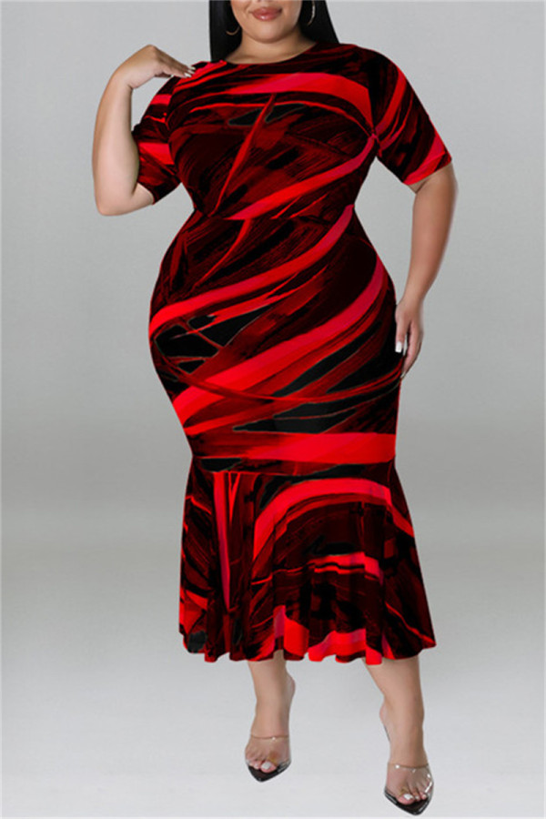 Красное модное повседневное платье с принтом в стиле пэчворк с круглым вырезом и коротким рукавом Платья больших размеров