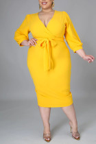 Желтая повседневная сплошная повязка в стиле пэчворк с V-образным вырезом One Step Юбка Платья больших размеров