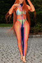 Macacão skinny moda casual estampa patchwork laranja com gola alta