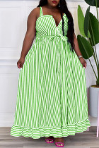Vestido informal con correa de espagueti y hebilla de retazos con estampado de rayas dulce verde Vestidos
