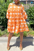 Оранжевые повседневные платья в стиле пэчворк с милым принтом и круглым вырезом