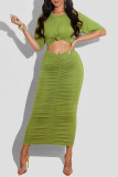 グリーンファッションセクシーなソリッドくり抜かれた折り畳みOネック半袖ドレス